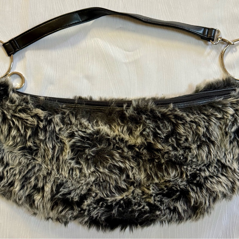 Y2K Faux Fur Baguette Shoulder Bag Black Gray NWOT ASO Carrie Bradshaw